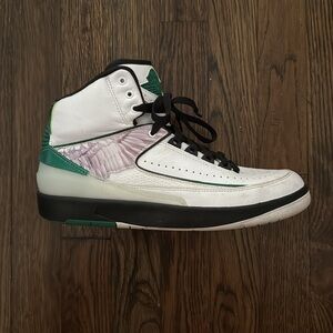 Lightly worn Jordan 2 Retro “H” wings